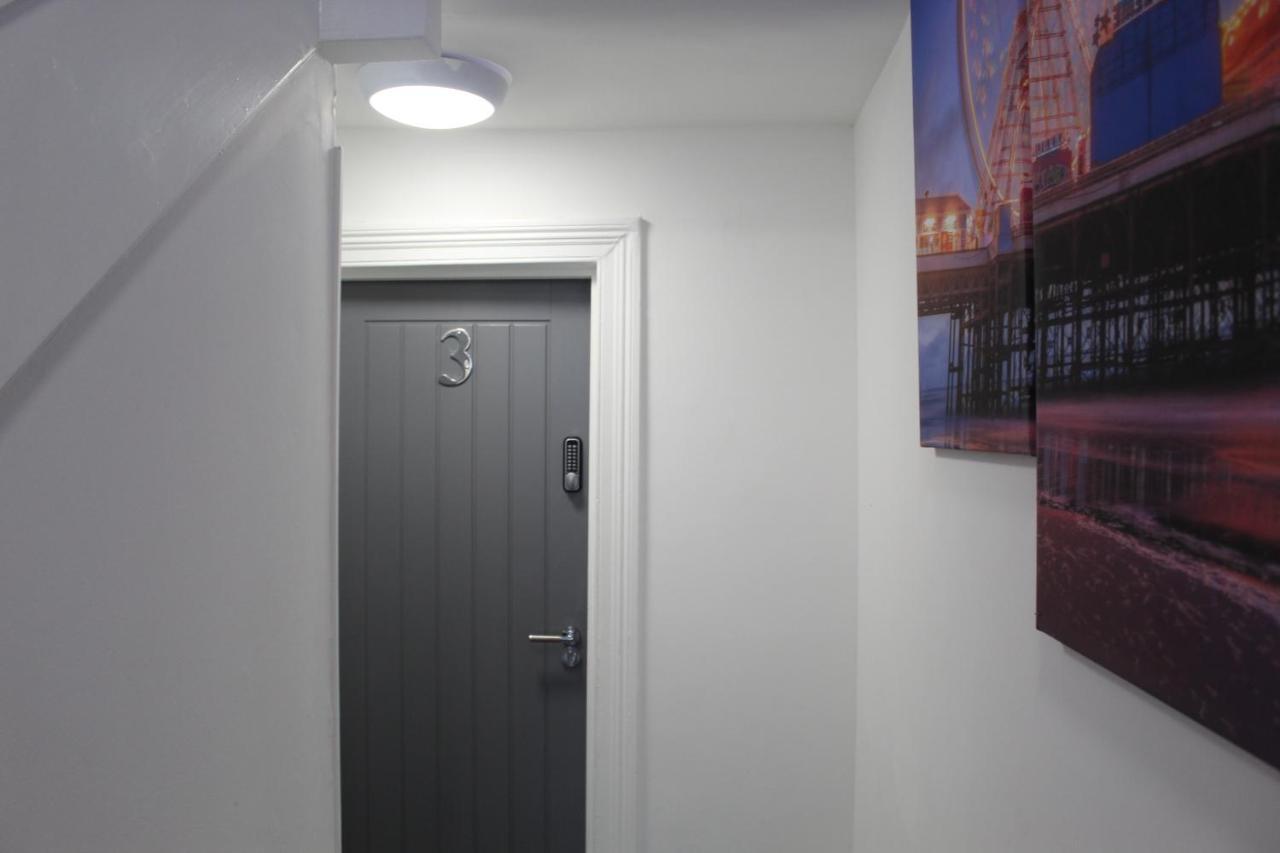 Albert Luxury Hottub & Jacuzzi Apartments Blackpool Luaran gambar