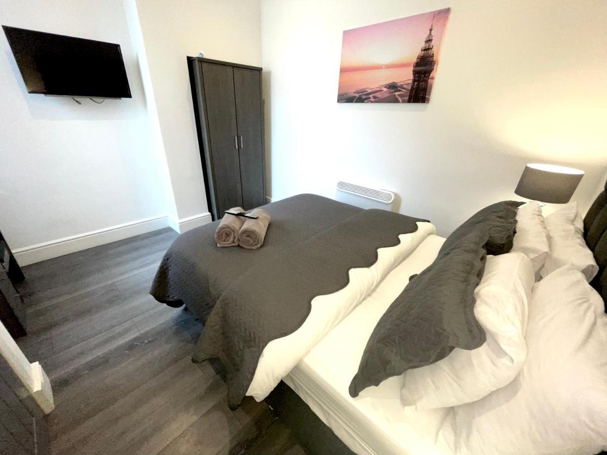 Albert Luxury Hottub & Jacuzzi Apartments Blackpool Luaran gambar